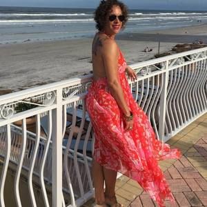 Meet your Posher, Cecilia